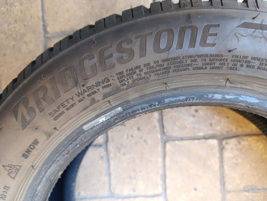 Зимни гуми Bridgestone 185/60/15