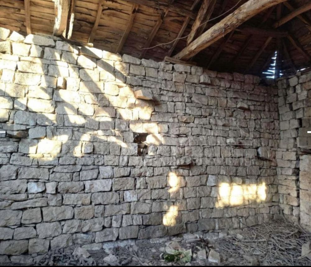 Продава КЪЩА, с. Млада гвардия, област Варна