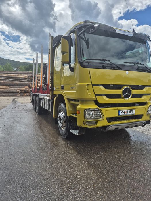 Remorca schwarzmulle..mercedesr transport forestier..lemn bustean