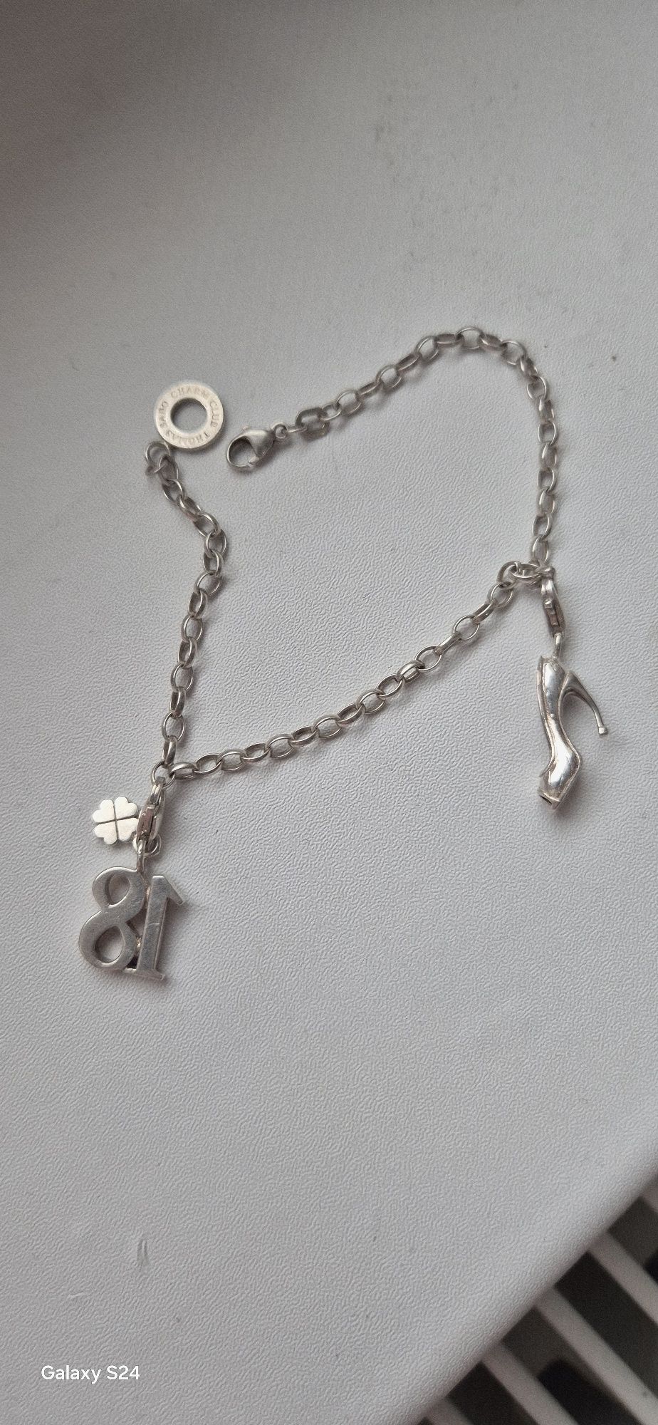 Bratara Thomas Sabo cu 2 charmuri