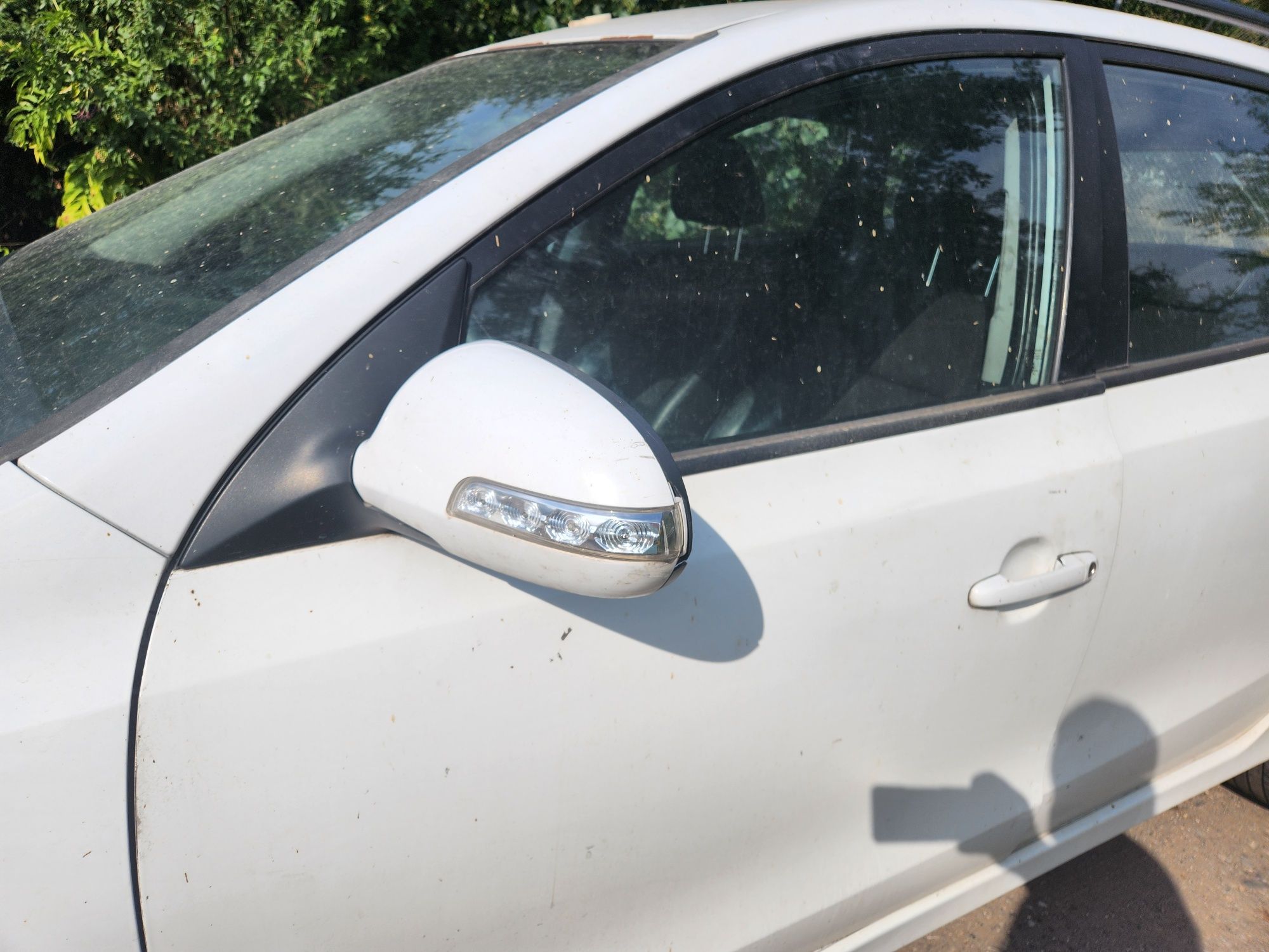 За Части Hyundai i30 sw 1.6 crdi автоматик 2010 година