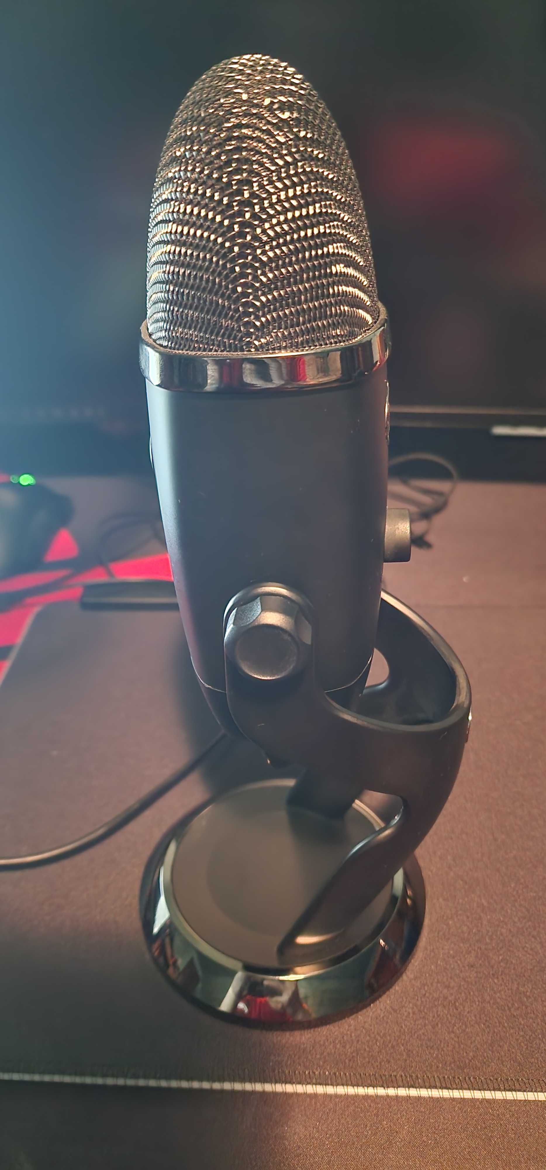 Microfon pentru Streaming/Podcast Blue Yeti X Professional