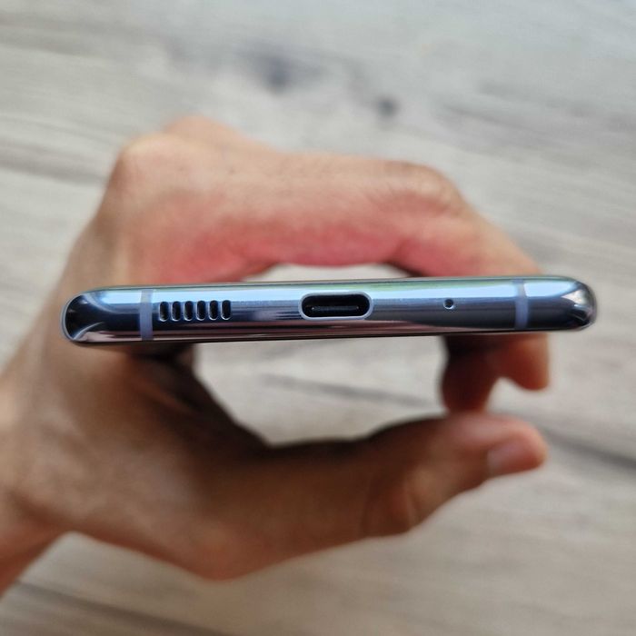 Samsung Galaxy S20 Plus 5G. 12GB/256GB "BTS EDITION"