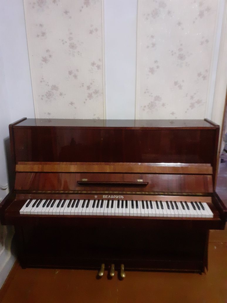 Belarus Fortepiano sotiladi/ Продаётя фортепиано Беларусь  300 y.e.