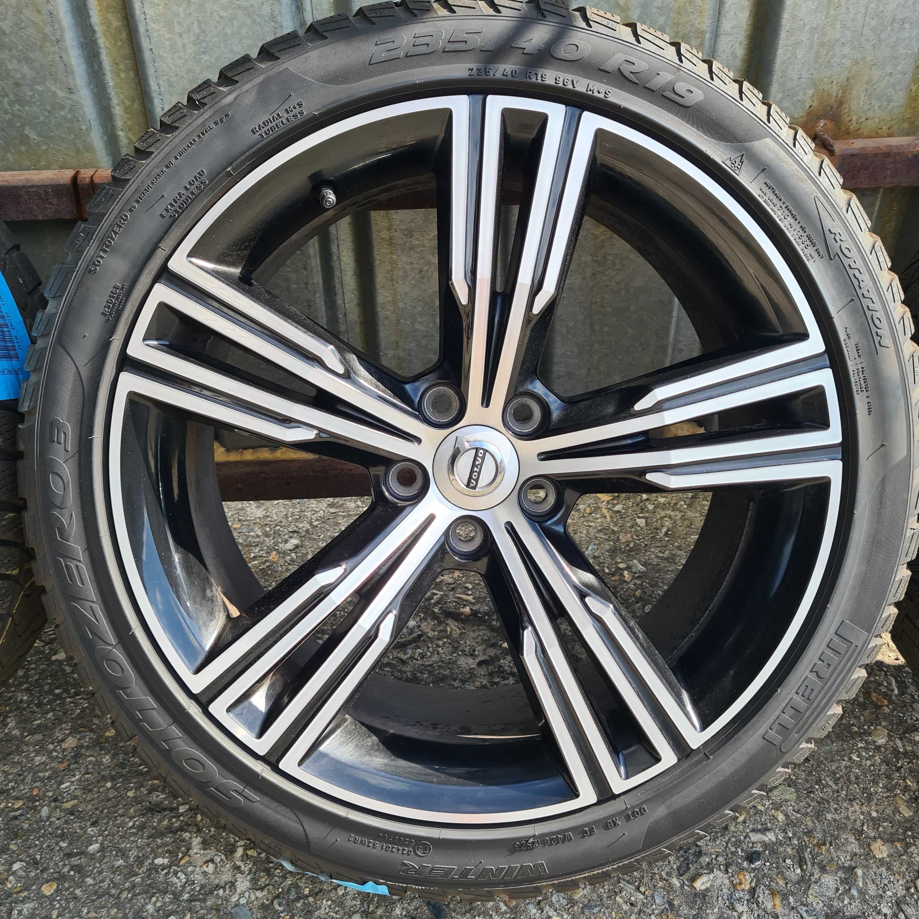 Roti/Jante/Jenti originale Volvo S60 S90 V60 | 245/40 R19 DOT:2523