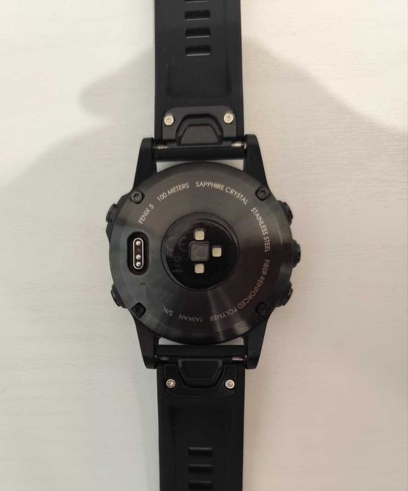 Garmin Fenix 5 Sapphire Edition