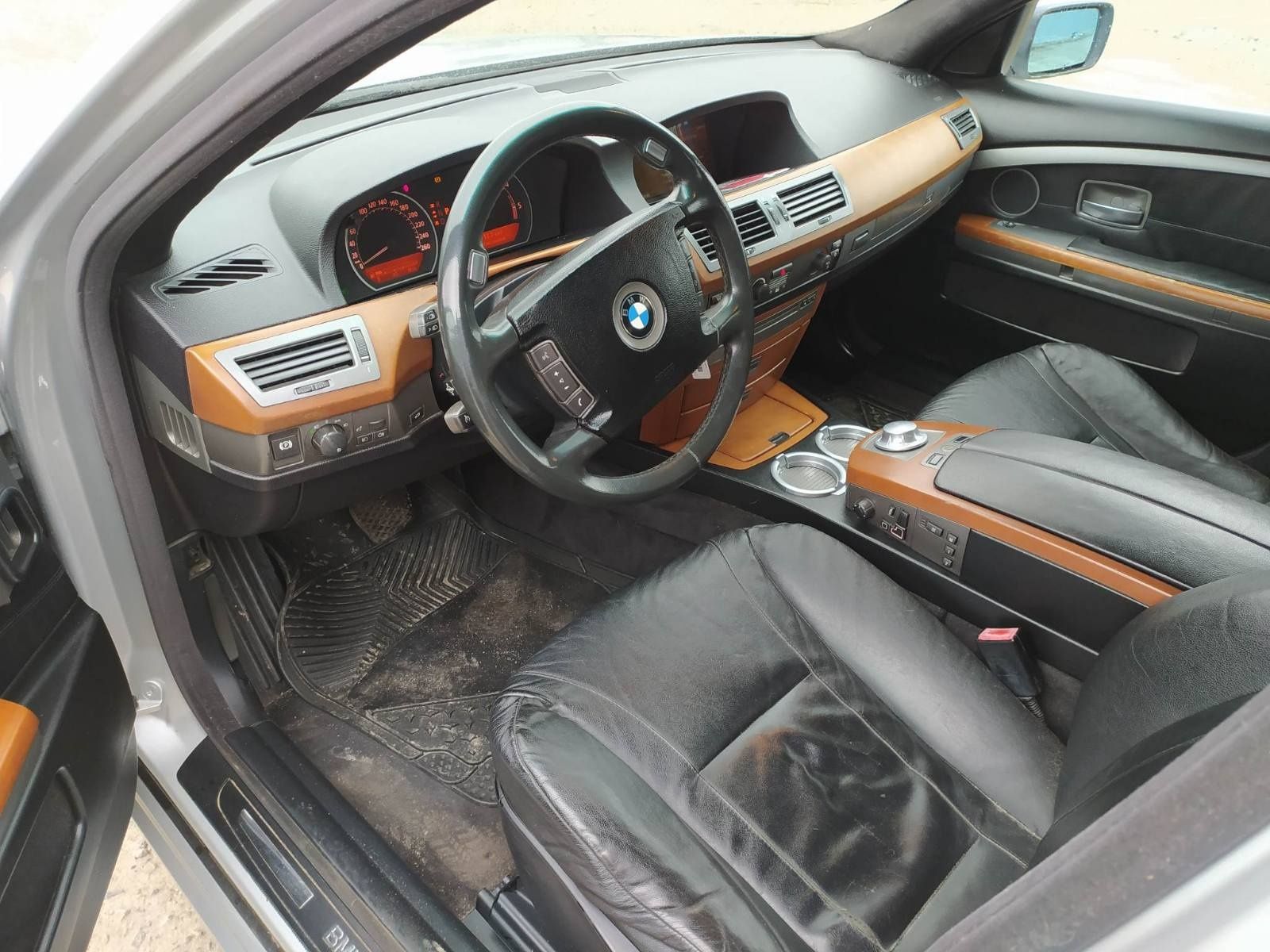 BMW 730D на части Е65 Е66 БМВ Е65 E66 730Д За Части