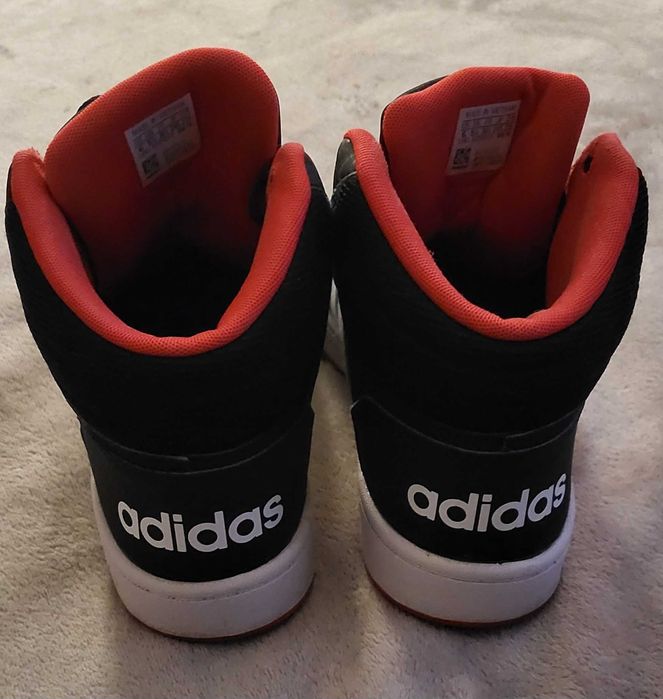 Високи дамски сникърси Adidas