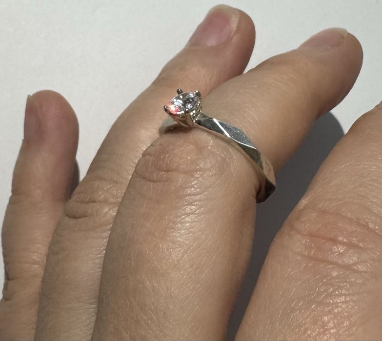 Серебряное кольцо