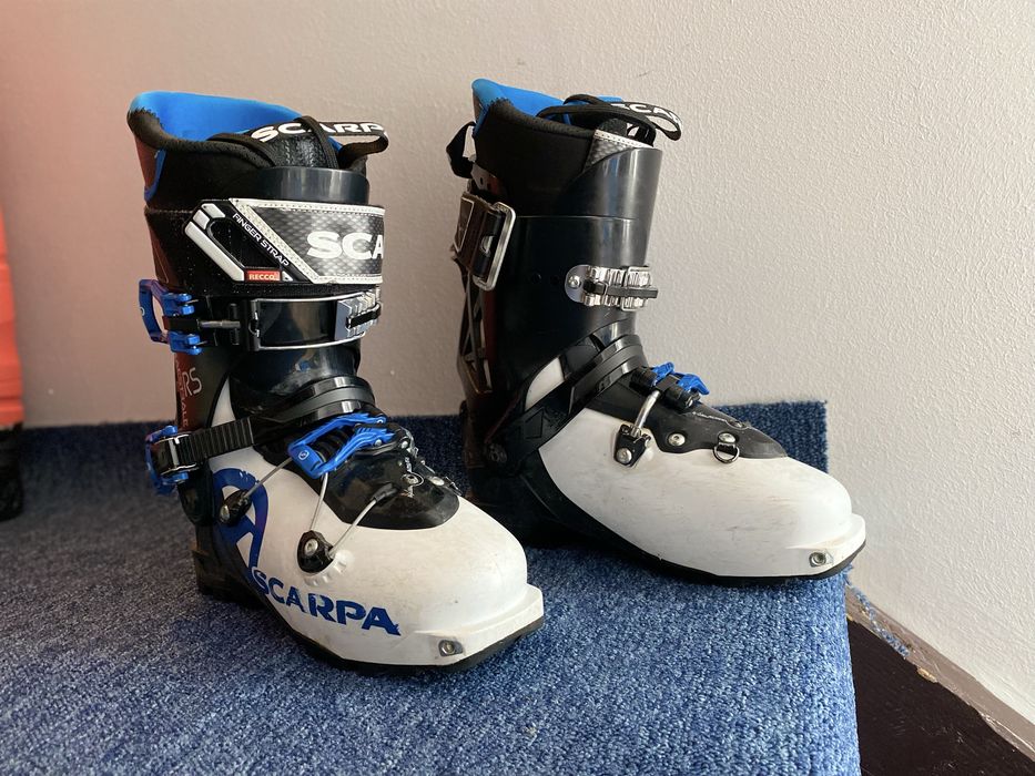 Clapari de tura Scarpa Maestrale RS 25,5