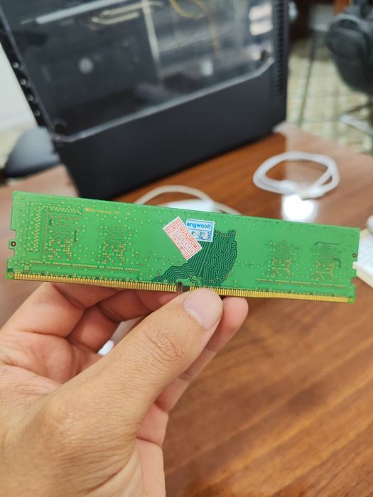 Ram 4gb DDR4 (Operativka)