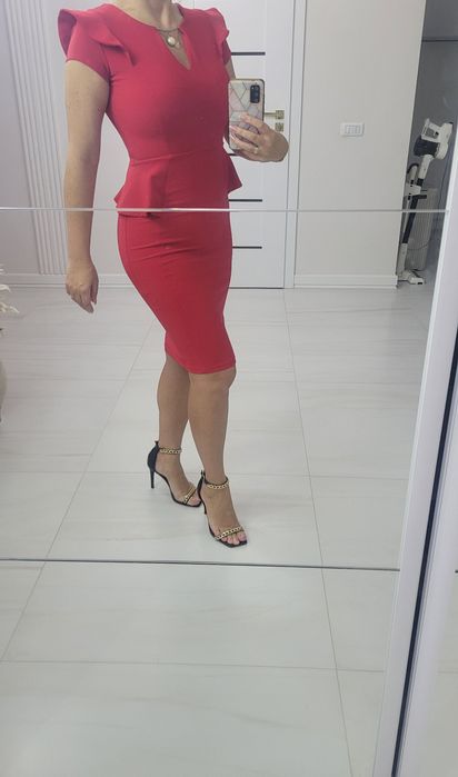 Vand rochite de gala