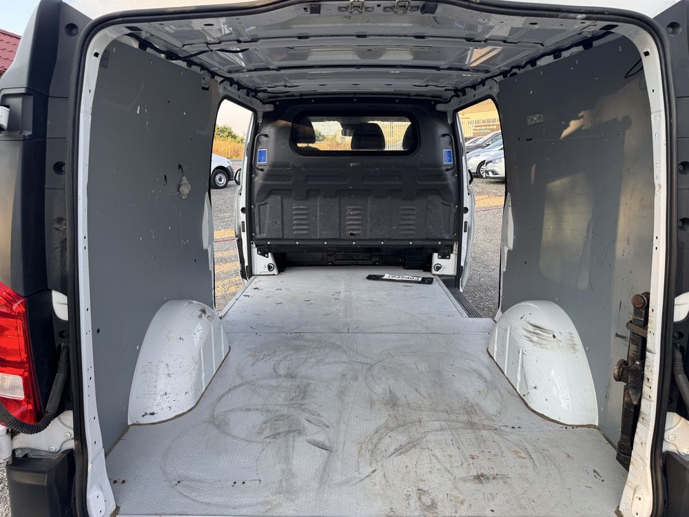 Mercedes-Benz Vito 114 2.2CDi 2015 *Autoutilitară Transport Marfă*