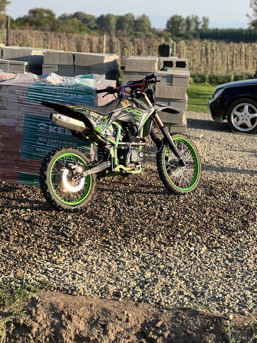 Prodavam krosov motor 150cc