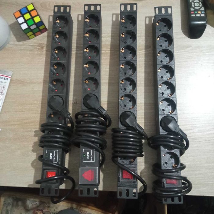 Vand Bara PDU pentru alimentare rack