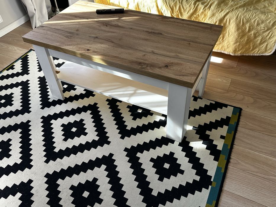 100 ron. Masa JYSK - model MARKSKEL