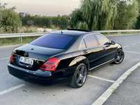 Mercedes-Benz S550L