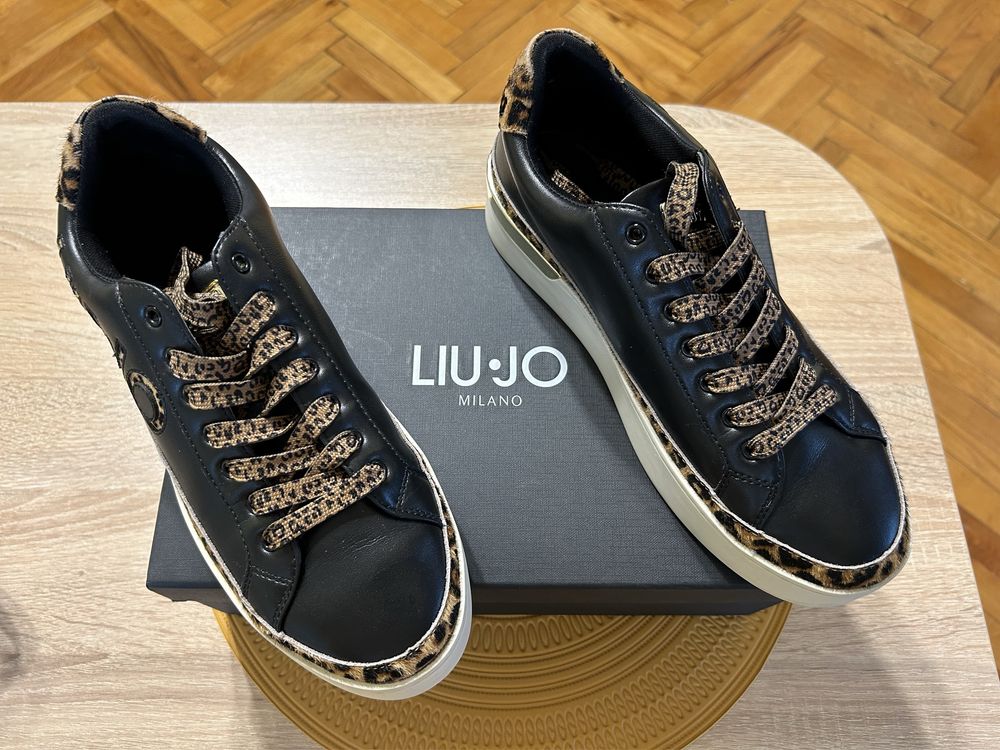 Кожени обувки Liu •Jo
