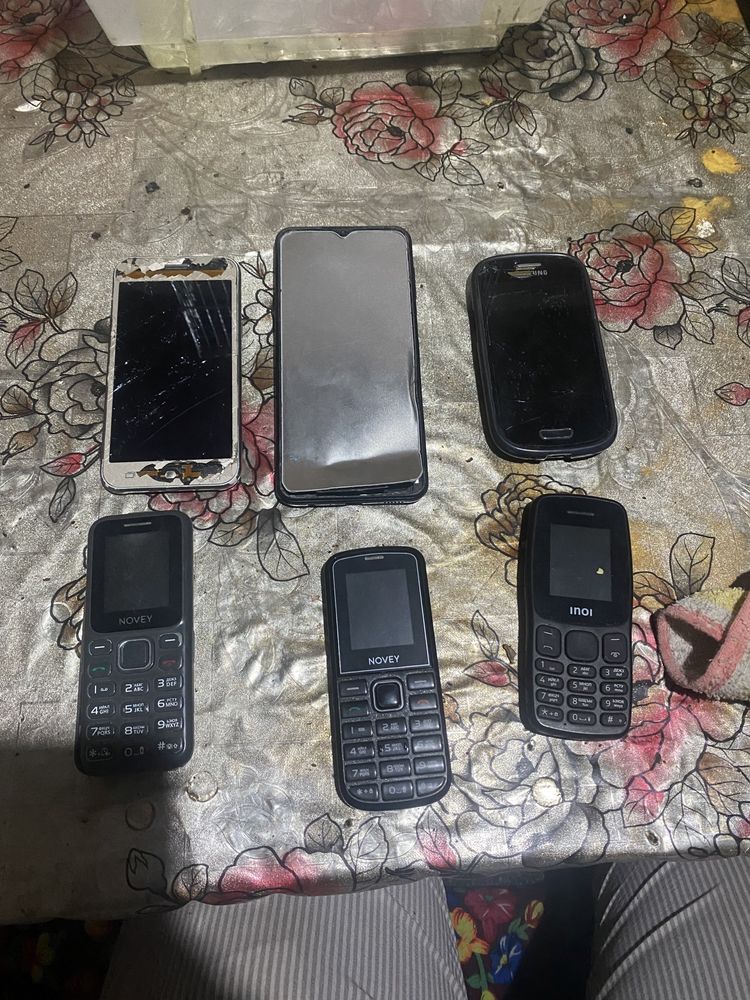 Zapchasga sotiladi telefonlar