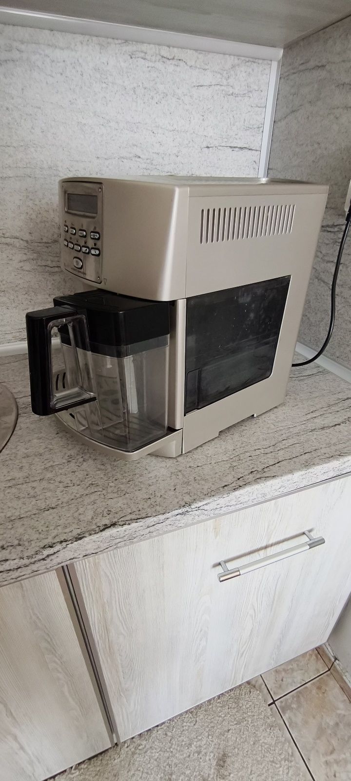 Delonghi Magnifica Automatic Cappuccino