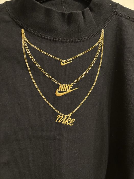 2 броя блузи Nike