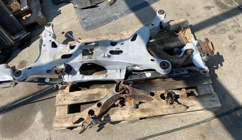 Punte spate VOLVO S60R 2006-2009 30683440 8250473