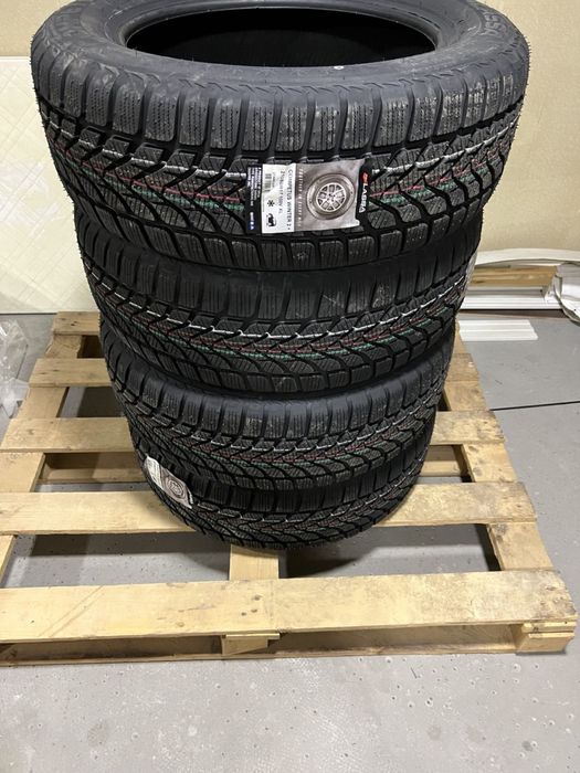 Lassa балон зимний размер 215/60/R17