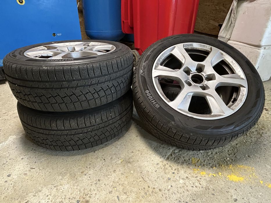 Vând jante aliaj R16 + cauciucuri iarna