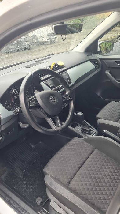 Skoda Fabia automată