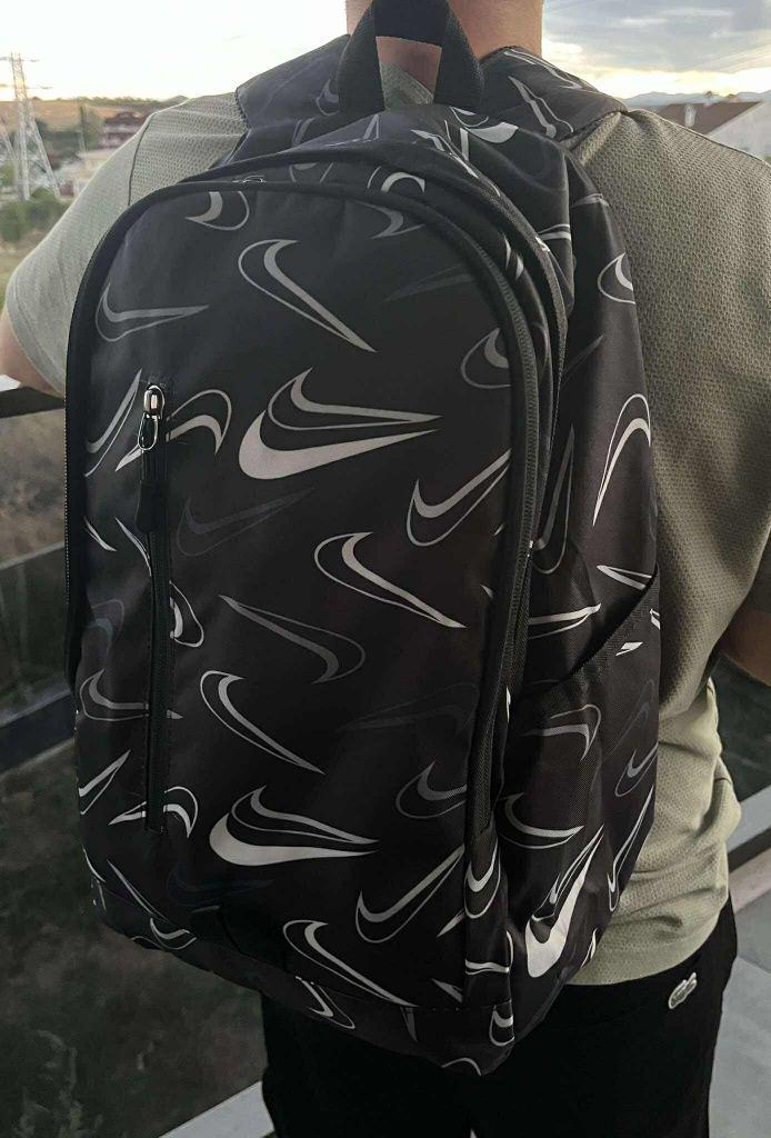 Ученическа раница NIKE