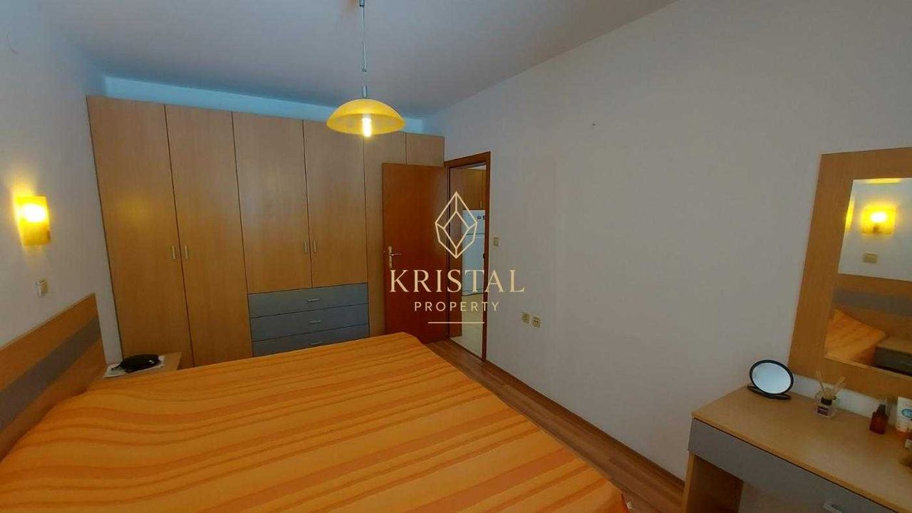 Продава се Двустаен апартамент в к.к. Слънчев бряг - 62 кв.м за 1267 €/кв.м - Снимка #5