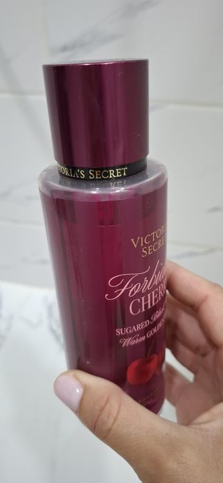 Victoria's Secret