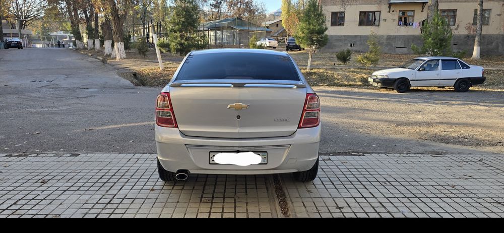 Cobalt R4 Elegant AT