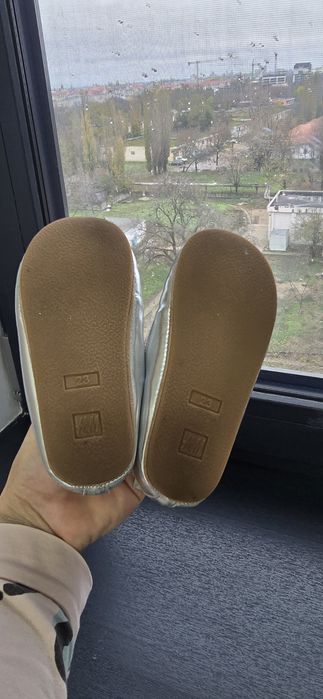 Balerini argintii fetite