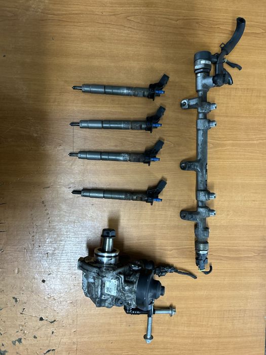 Injectoare, rampă, pompă, kit injectie Hyundai, Kia 2.2 CRDI