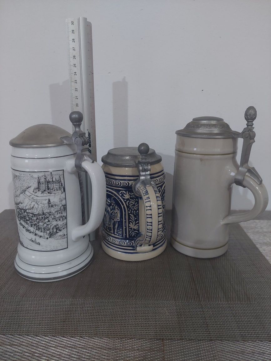 Halba bere din ceramica și capac de zinc