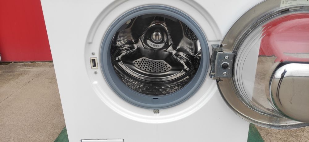 Пералня със сушилня MIELE