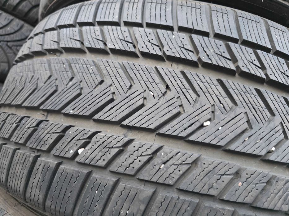 4бр Зимни гуми 255 35 20 - Gripmax