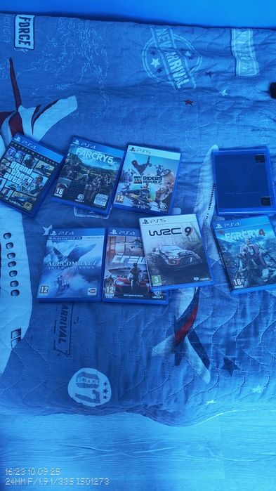 Продавам тези 8 игри за play station спешно.