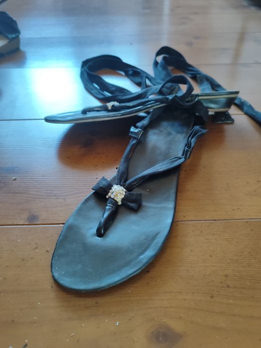 Обувки - дамски - различни модели