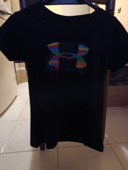 Дамска тениска under armour