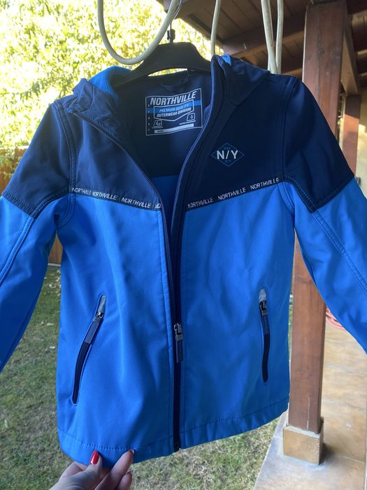 Vang geaca impermeabila C&A marimea 122