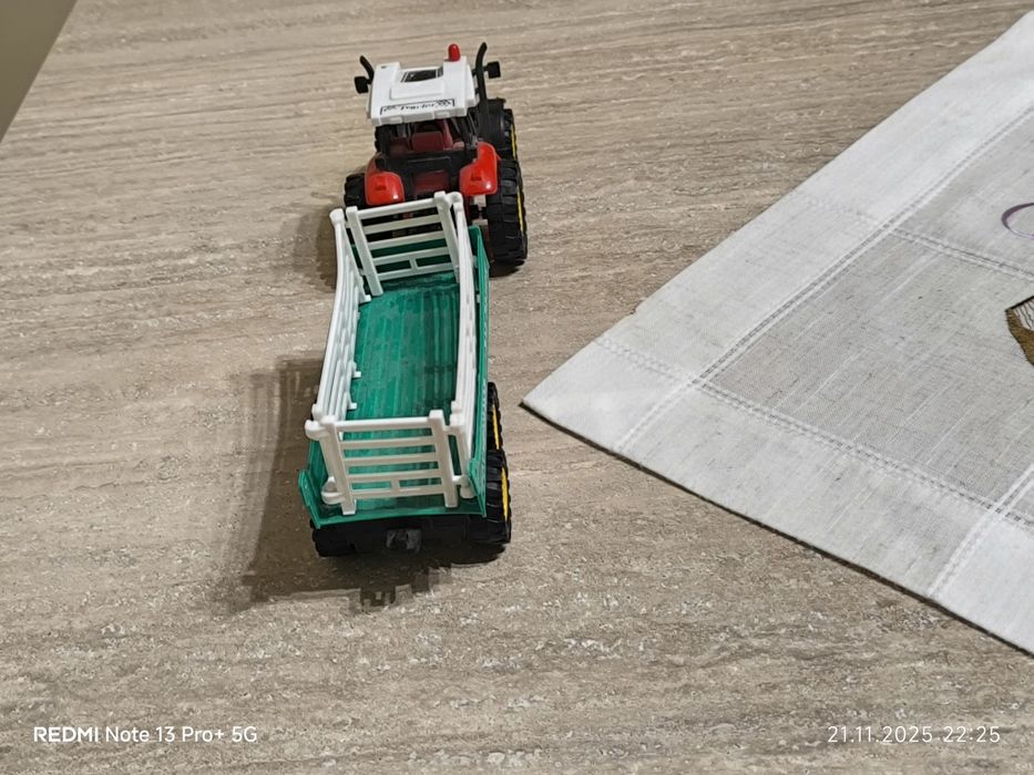 Vând două tractoare