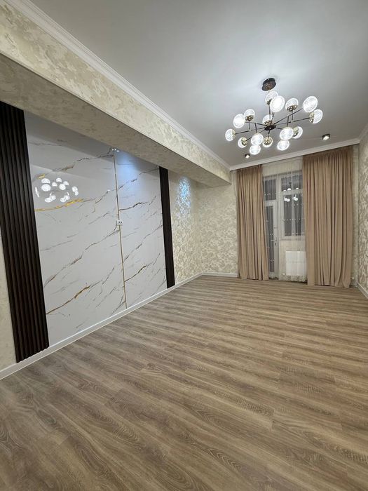 Уй сотилади 5-микрораён мелодия тарафда