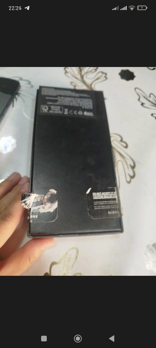 Samsung Zflip4 ekran kitgan