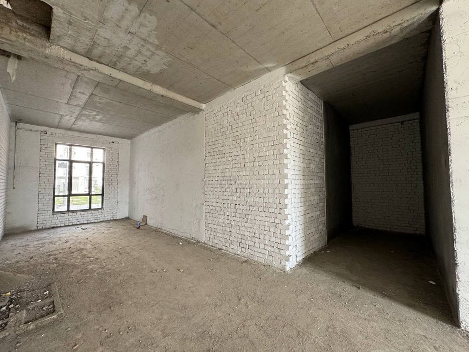 Продается комерческое на жк Милано