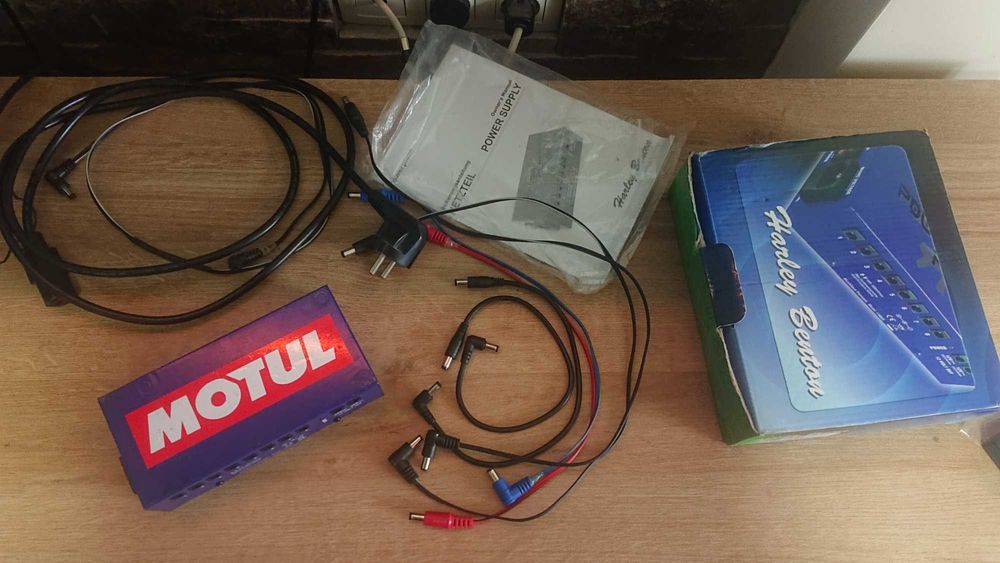 Power supply, bank, pedalboard захранване ефекти  за китара педалборд