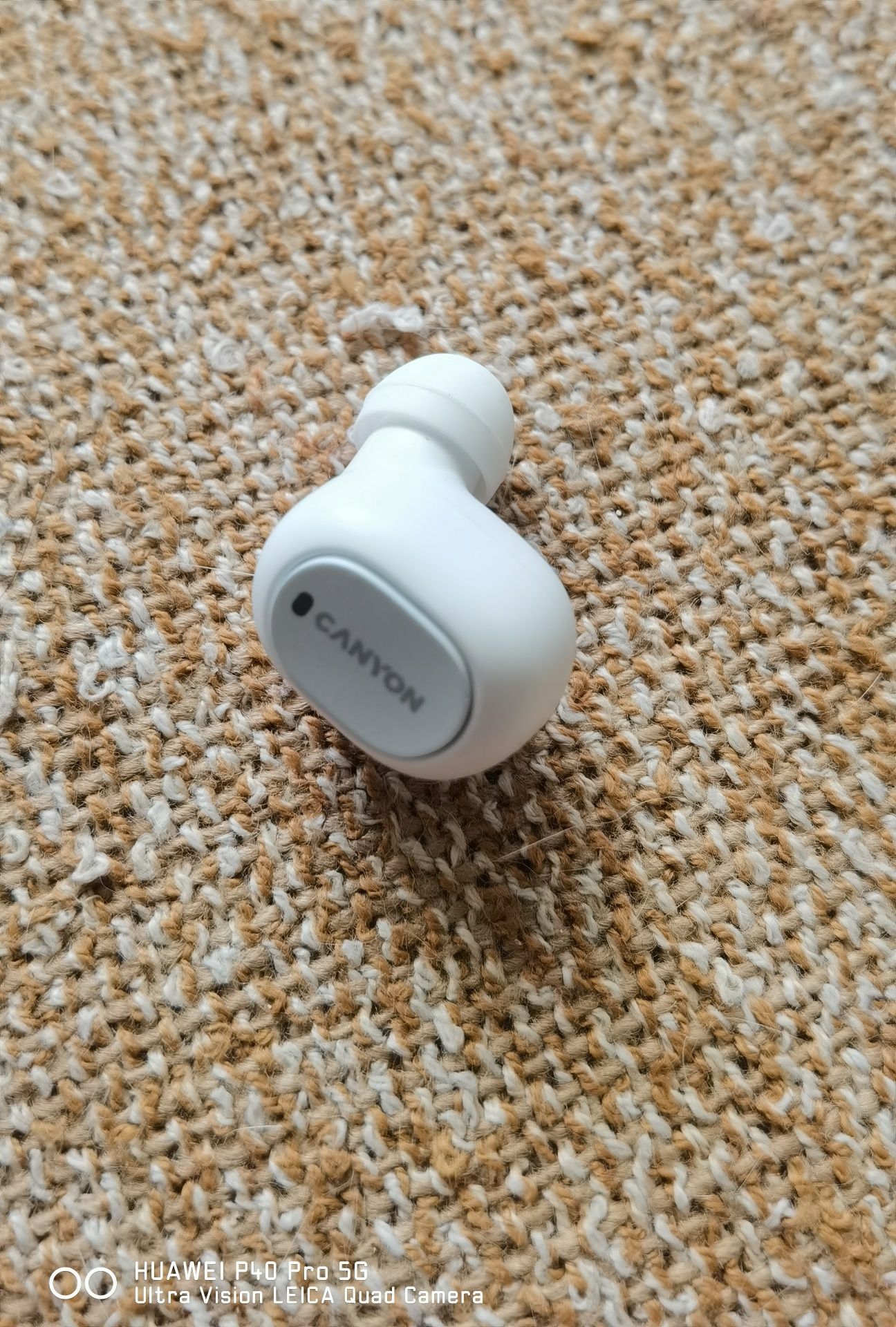 Продавам блутут слушалки airpods1