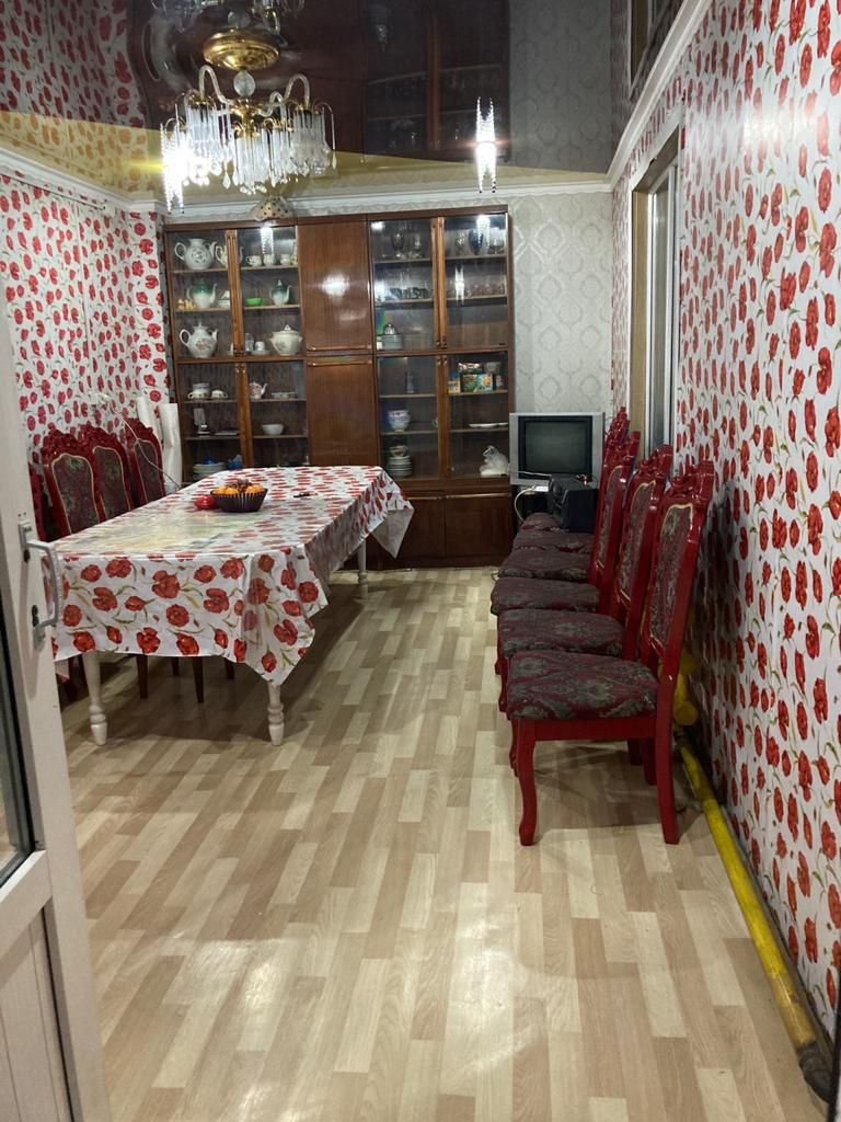 Дом в мкр Бирлик в связи с переездом  Торг обговорим