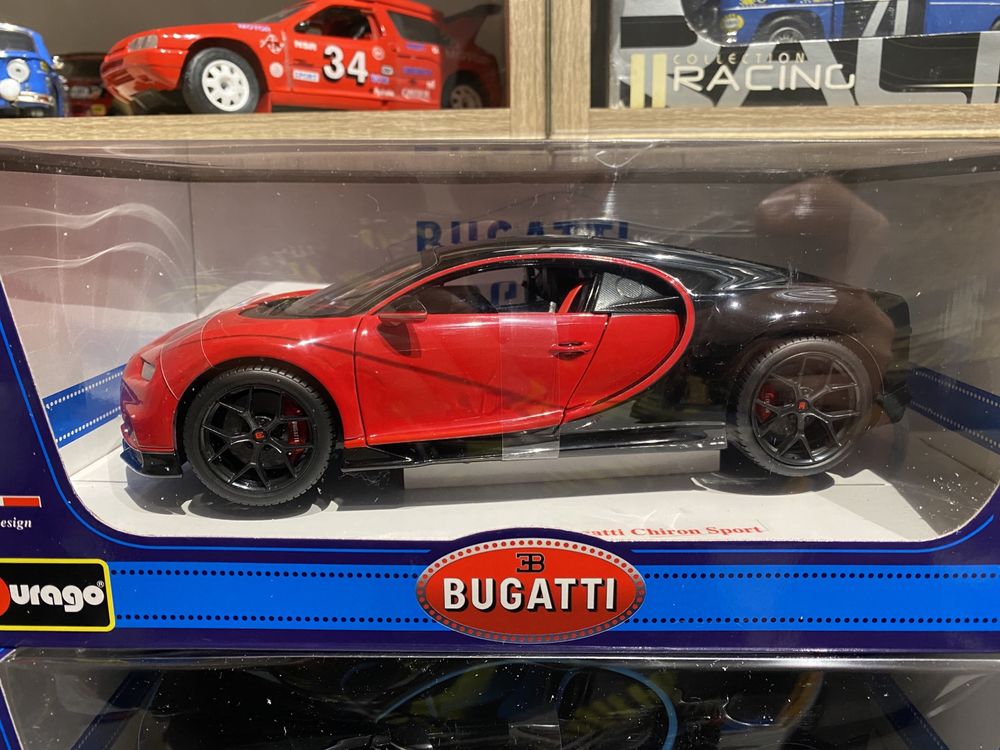 BBURAGO BUGATTI CHIRON Sport roșu/negru machetă auto scara 1:18